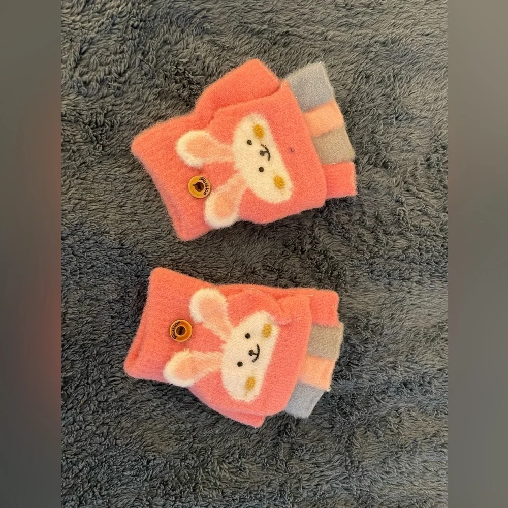 NWOT bunny mittens